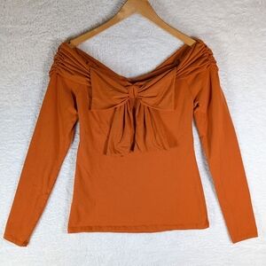 588-Maeve‎ Orange Off-Shoulder Bow Top